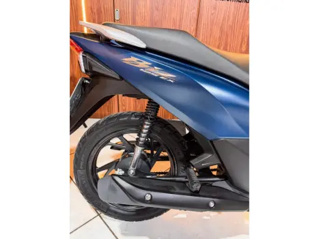 HONDA Biz 125 EX, Foto 8