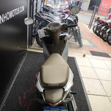 HONDA Biz 125 EX, Foto 5