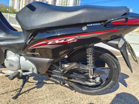 HONDA Biz 125 EX, Foto 6