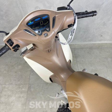 HONDA Biz 125 EX, Foto 10