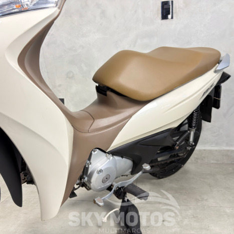 HONDA Biz 125 EX, Foto 15