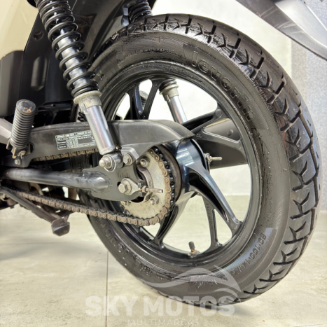 HONDA Biz 125 EX, Foto 18