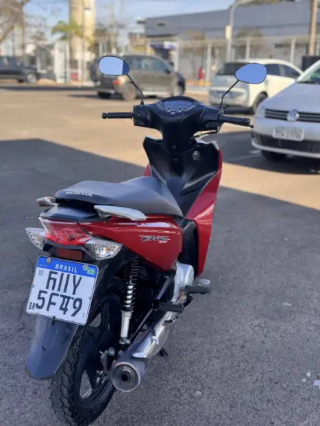 HONDA Biz 125 EX, Foto 2