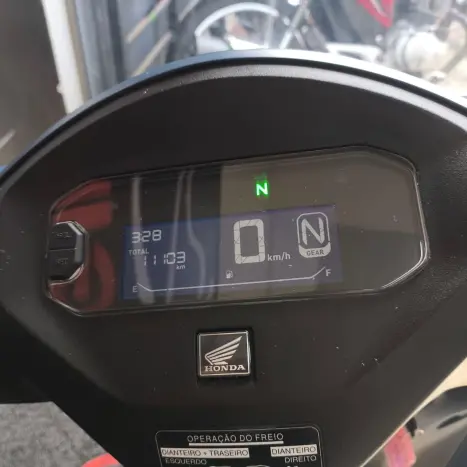 HONDA Biz 125 EX, Foto 6