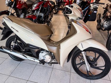 HONDA Biz 125 EX, Foto 3