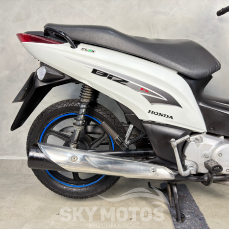 HONDA Biz 125 EX, Foto 5