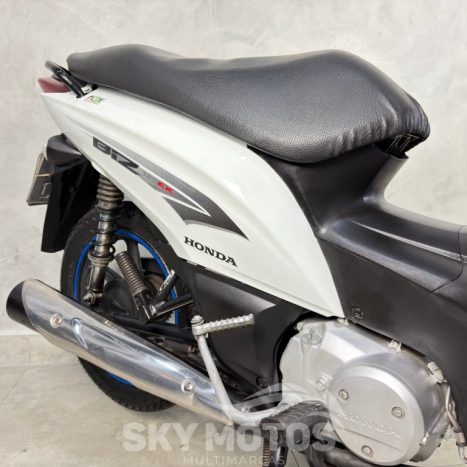 HONDA Biz 125 EX, Foto 12