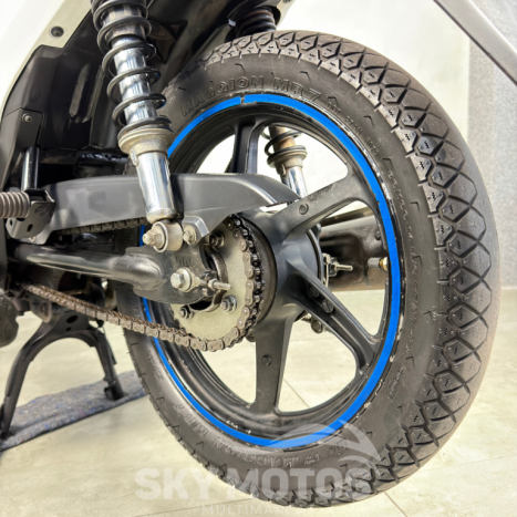 HONDA Biz 125 EX, Foto 19