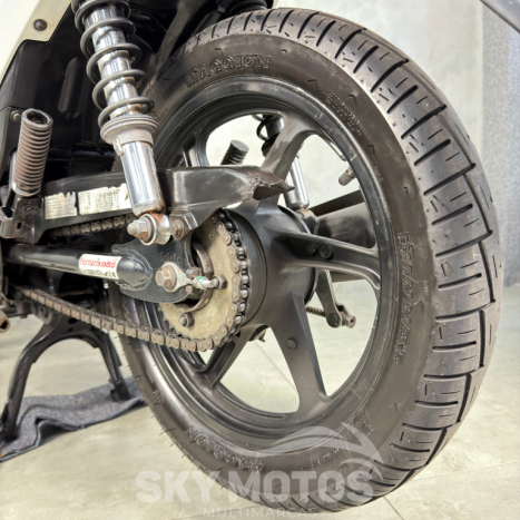 HONDA Biz 125 EX, Foto 17