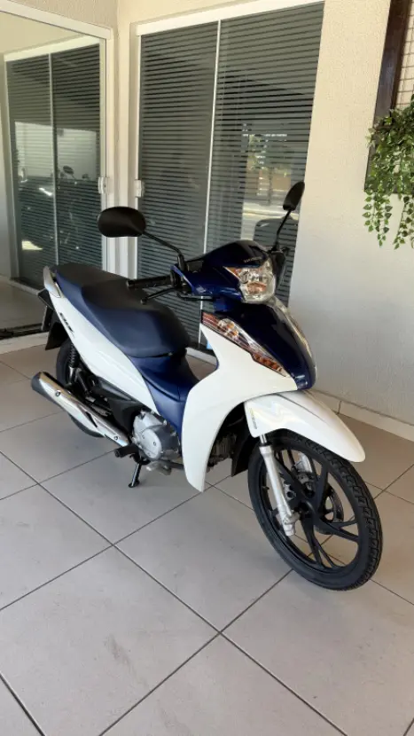 HONDA Biz 125 EX, Foto 2