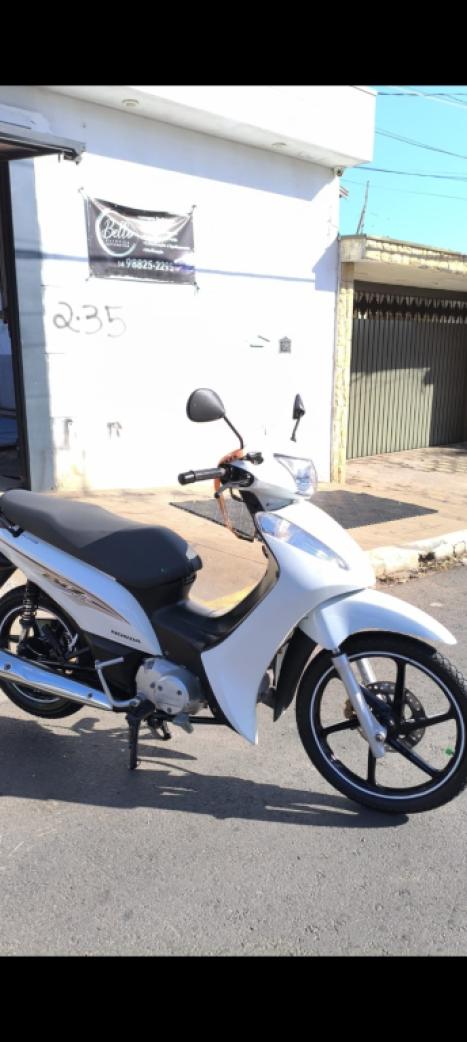 HONDA Biz 125 EX, Foto 3