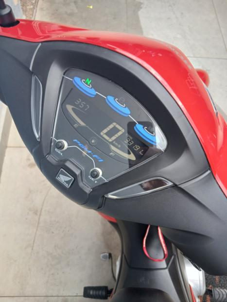 HONDA Biz 125 EX, Foto 2