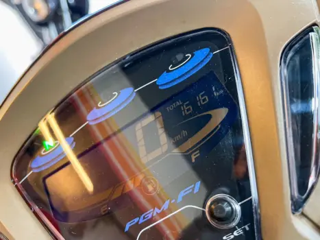 HONDA Biz 125 FLEX, Foto 10