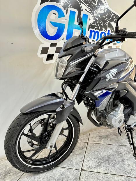 HONDA CB 250 F Twister FLEXONE, Foto 6