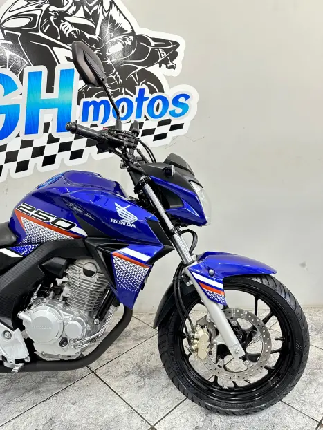 HONDA CB 250 F Twister FLEXONE, Foto 2 HONDA CB 250 F Twister FLEXONE, Foto 2