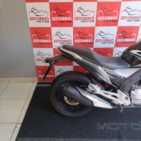 HONDA CB 250 F Twister FLEXONE, Foto 4