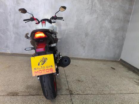 HONDA CB 250 F Twister , Foto 4 HONDA CB 250 F Twister , Foto 4