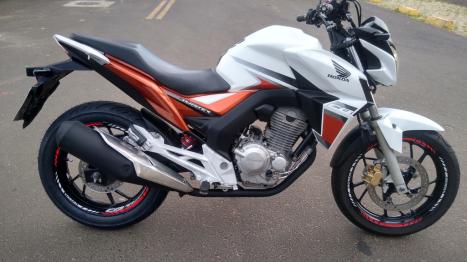 HONDA CB 250 F Twister FLEXONE, Foto 1