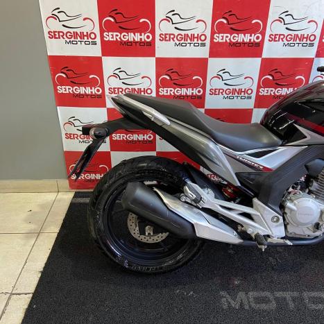 HONDA CB 250 F Twister , Foto 2