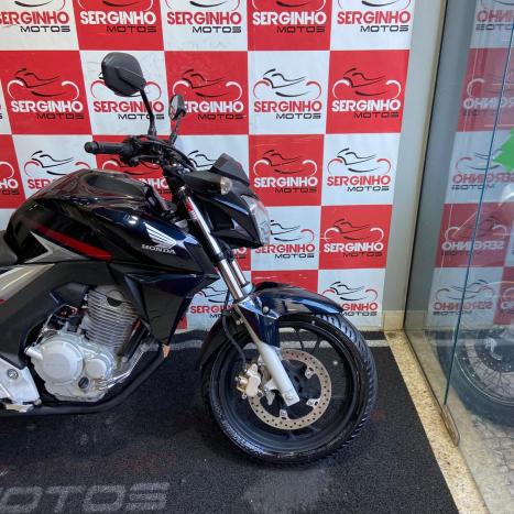 HONDA CB 250 F Twister , Foto 3