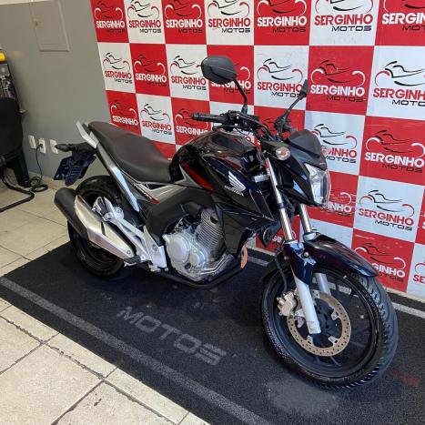 HONDA CB 250 F Twister , Foto 4