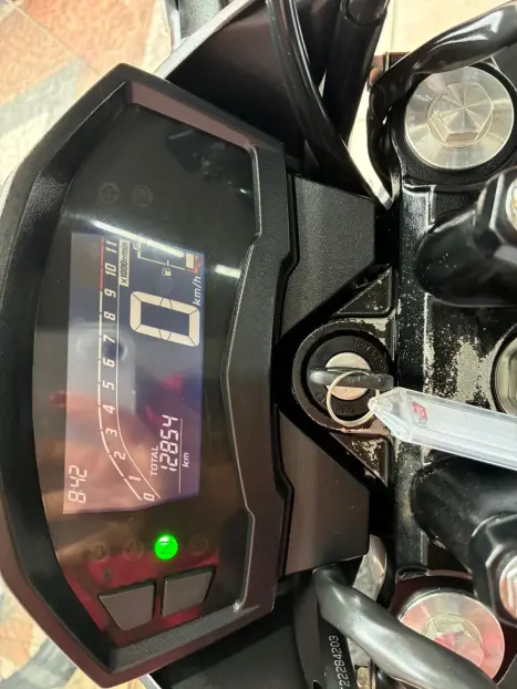 HONDA CB 250 F Twister , Foto 6