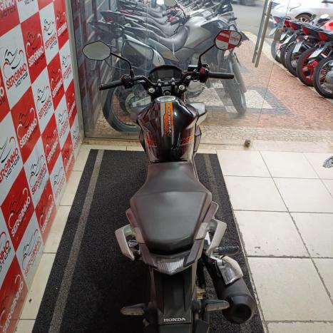 HONDA CB 250 F Twister , Foto 4