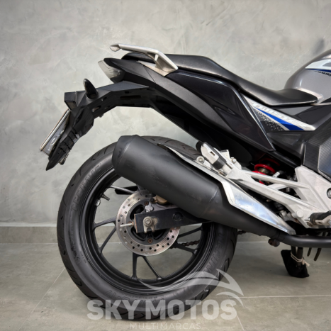 HONDA CB 250 F Twister FLEXONE, Foto 2