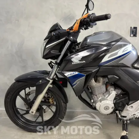 HONDA CB 250 F Twister FLEXONE, Foto 12