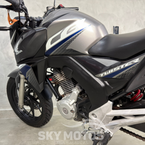 HONDA CB 250 F Twister FLEXONE, Foto 18