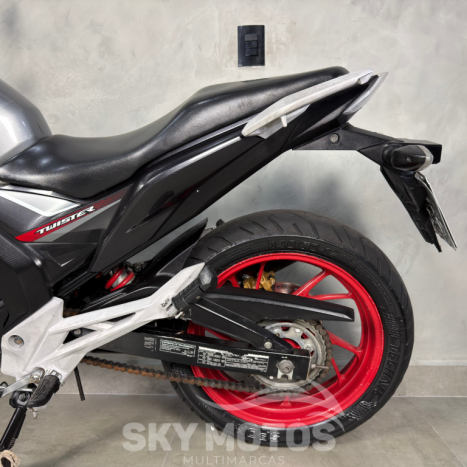 HONDA CB 250 F Twister , Foto 12