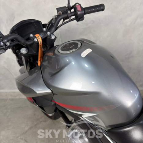 HONDA CB 250 F Twister , Foto 18