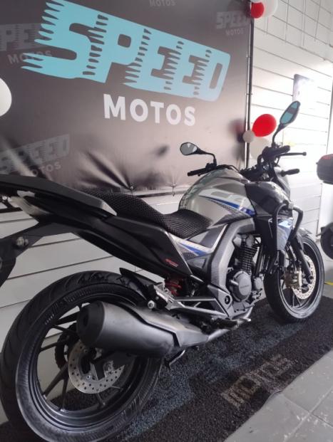 HONDA CB 250 F Twister FLEXONE, Foto 4