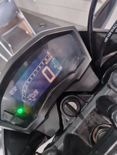 HONDA CB 250 F Twister FLEXONE, Foto 12