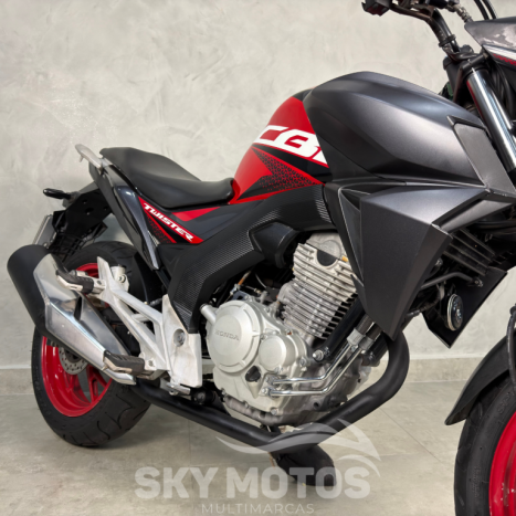 HONDA CB 250 F Twister FLEXONE, Foto 6