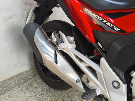 HONDA CB 250 F Twister FLEXONE, Foto 8