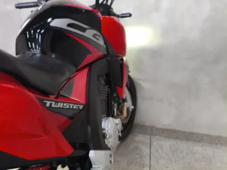 HONDA CB 250 F Twister FLEXONE, Foto 12