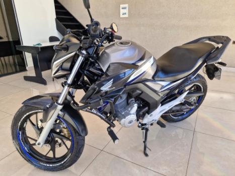 HONDA CB 250 F Twister FLEXONE, Foto 14