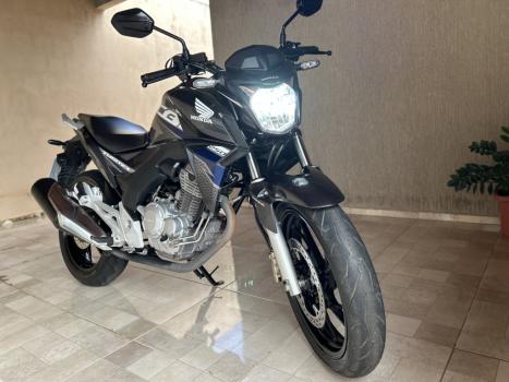 HONDA CB 250 F Twister FLEXONE, Foto 3