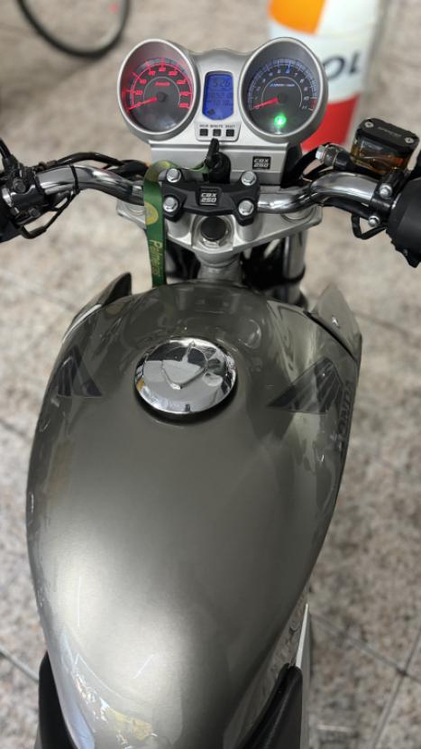 HONDA CB 250 F Twister , Foto 8
