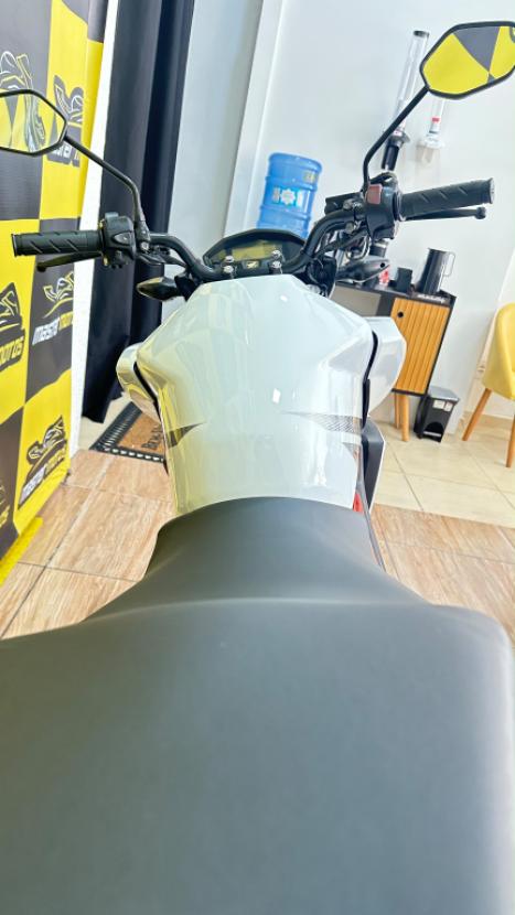 HONDA CB 250 F Twister FLEXONE, Foto 3