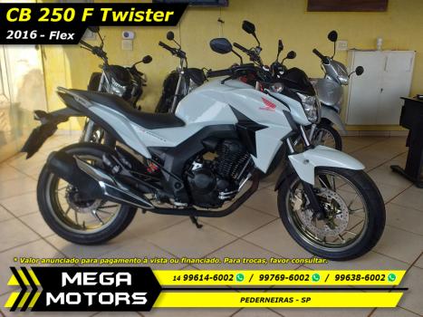 HONDA CB 250 F Twister , Foto 1