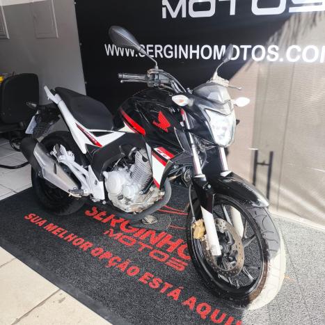 HONDA CB 250 F Twister , Foto 6