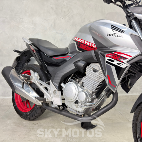 HONDA CB 250 F Twister FLEXONE, Foto 3