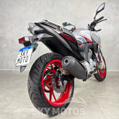 HONDA CB 250 F Twister FLEXONE, Foto 6