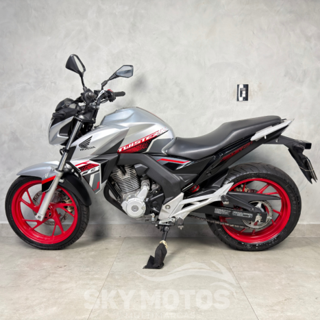 HONDA CB 250 F Twister FLEXONE, Foto 14