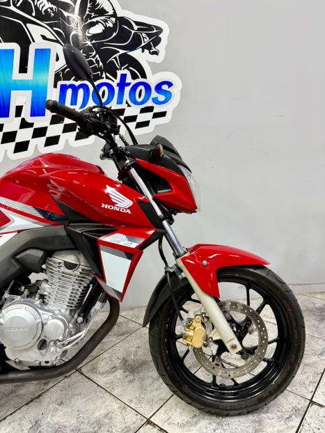 HONDA CB 250 F Twister , Foto 2