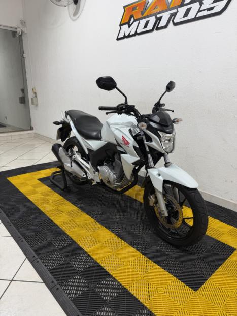 HONDA CB 250 F Twister FLEXONE, Foto 4