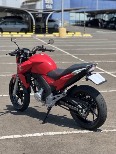 HONDA CB 250 F Twister FLEXONE, Foto 2