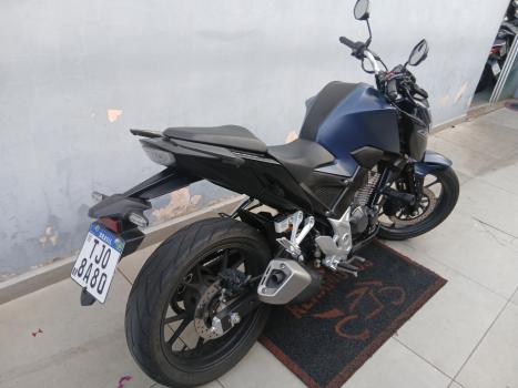 HONDA CB 250 F Twister FLEXONE, Foto 4